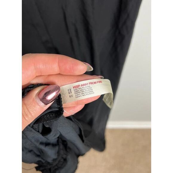 Free People Black Ruched Slip Dress Adjustable Spaghetti Straps Size Small Wm’s - Picture 4 of 6